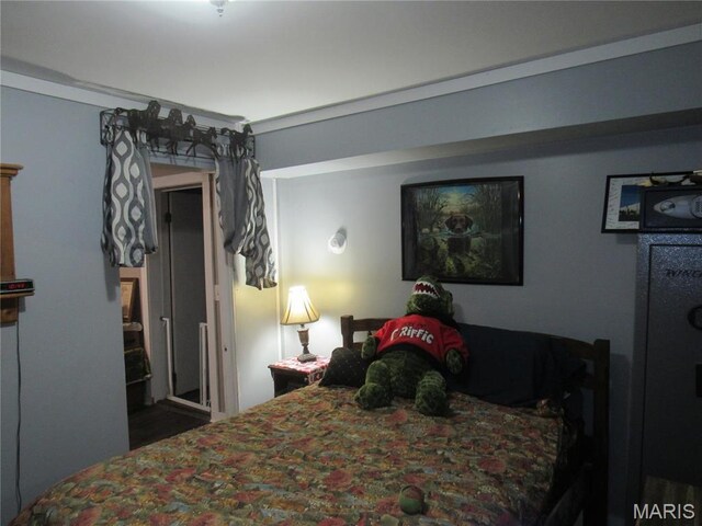 2375 Argo Rd, Cuba, MO 65453 - bedroom featuring wood finished floors
