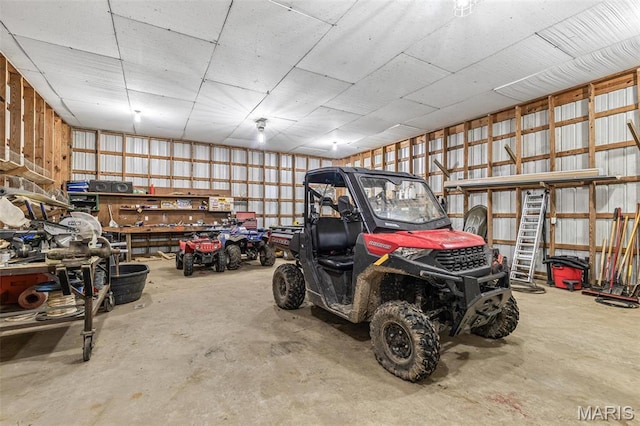 802 Hager Rd, Farmington, MO 63640 - view of garage