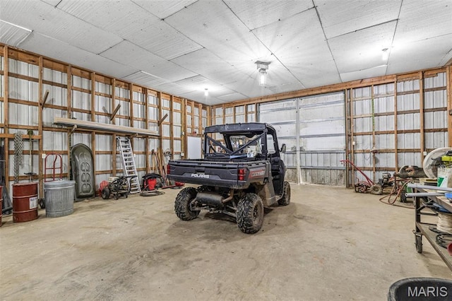 802 Hager Rd, Farmington, MO 63640 - view of garage