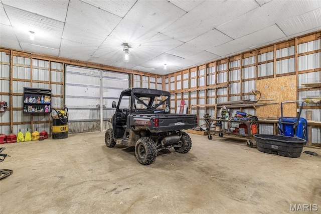 802 Hager Rd, Farmington, MO 63640 - view of garage