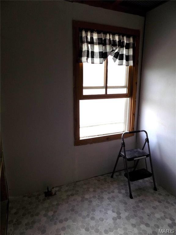 491 Broadway St, Edgar Springs, MO 65462 - view of empty room