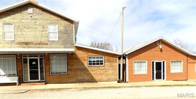 491 Broadway St, Edgar Springs, MO 65462 - view of back of property