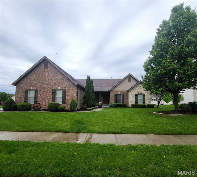 187 Forest Oaks Dr, Caseyville, IL 62232 - photo 1