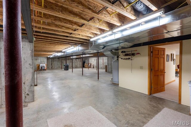 14035 County Road 4110, Rolla, MO 65401 - unfinished below grade area with water heater