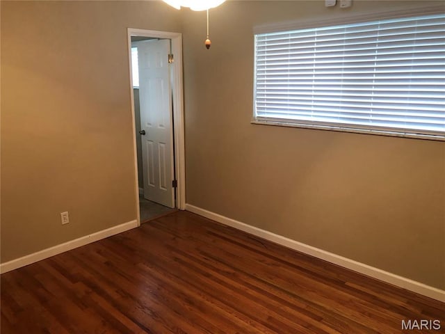 4501 San Francisco, San Francisco, Saint Louis, MO 63115 - empty room featuring wood finished floors and baseboards