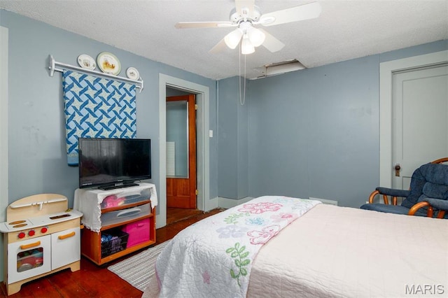425 Rountree St, Hillsboro, IL 62049 - photo 16