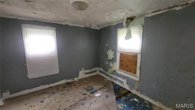 8820 Eichler Pl, Saint Louis, MO 63136 - photo 14