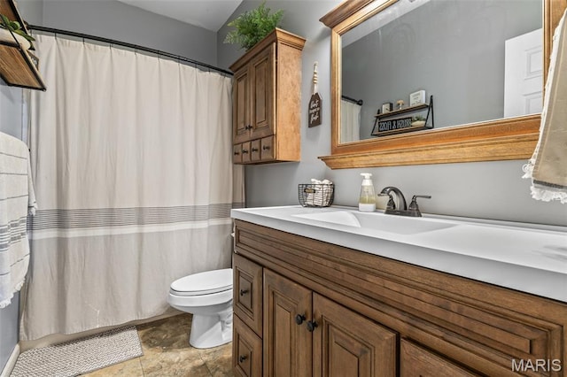 162 Saint Benedict, Pevely, MO 63070 - full bathroom featuring vanity, toilet, and curtained shower