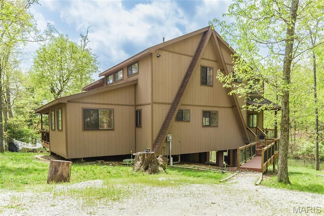 2635 Grendel Rdg, Innsbrook, MO 63390 - back of house with stairway