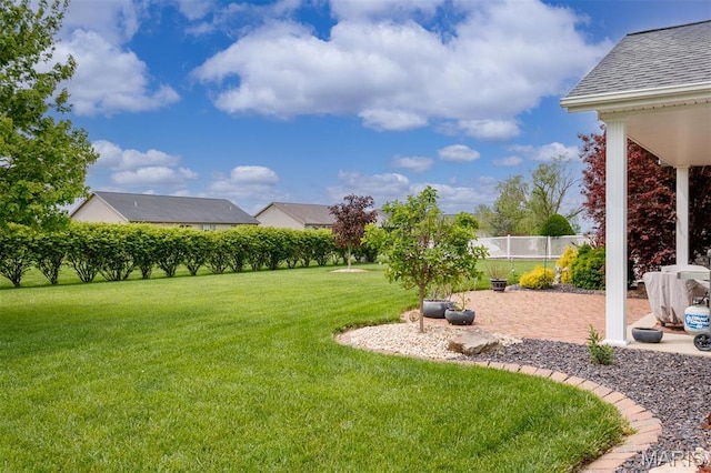 9574 Woodcrest Pl, Breese, IL 62230 - view of yard with a patio area