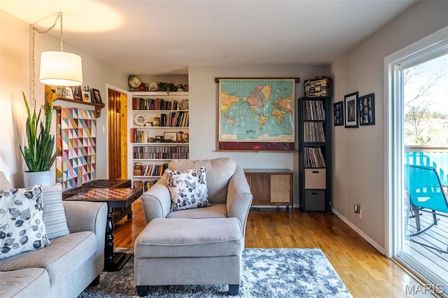 729 W State St, Union, MO 63084 - sitting room with wood finished floors and baseboards