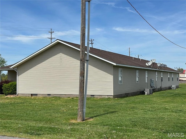 2 One Mile Rd Unit 2-4-6-8, Dexter, MO 63841 - view of home's exterior with crawl space, cooling unit, and a yard