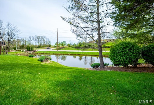 1004 Kodiak Ct, Wentzville, MO 63385 - water view