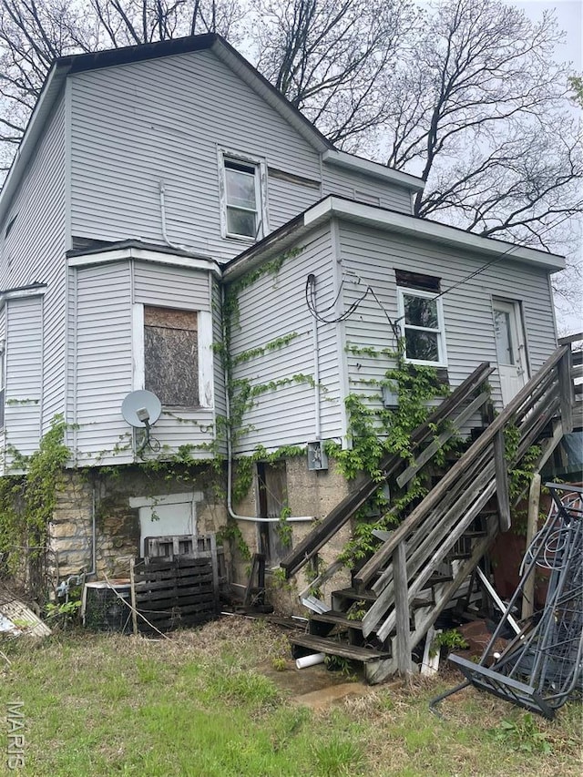 view of rear view of house