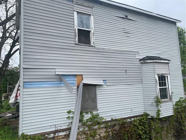 view of side of home