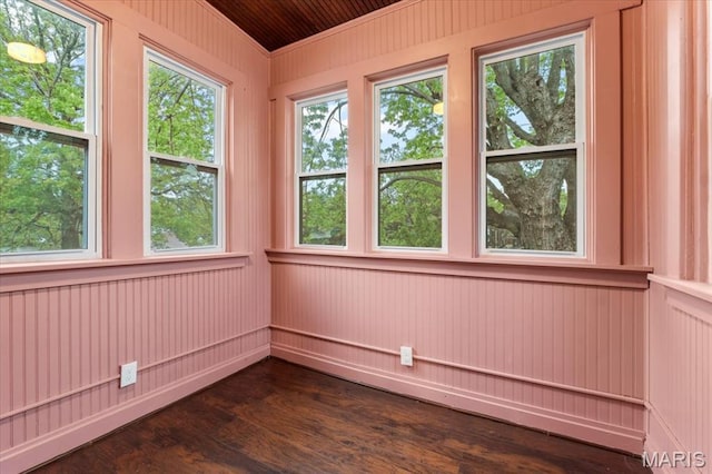 5518 Alaska Ave, Saint Louis, MO 63111 - view of unfurnished sunroom