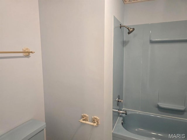 16043 County Road 624, Dexter, MO 63841 - bathroom with bathing tub / shower combination and toilet