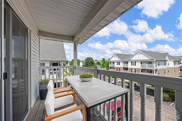 1131 Saravalle Dr, Saint Peters, MO 63376 - balcony featuring a residential view