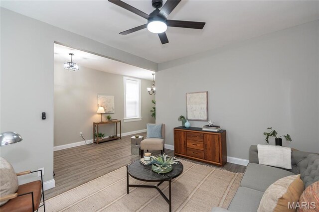 5022 Alaska Ave, Saint Louis, MO 63111 - photo 10