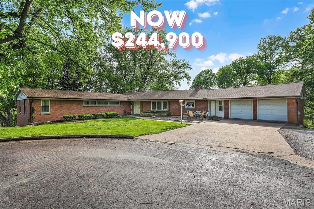 11 Wilshire St, East Alton, IL 62024 - photo 1