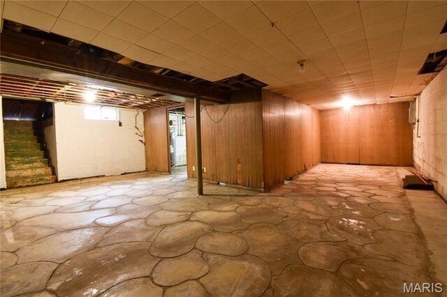 5007 Seiler Rd, Dorsey, IL 62021 - below grade area with stairway and water heater