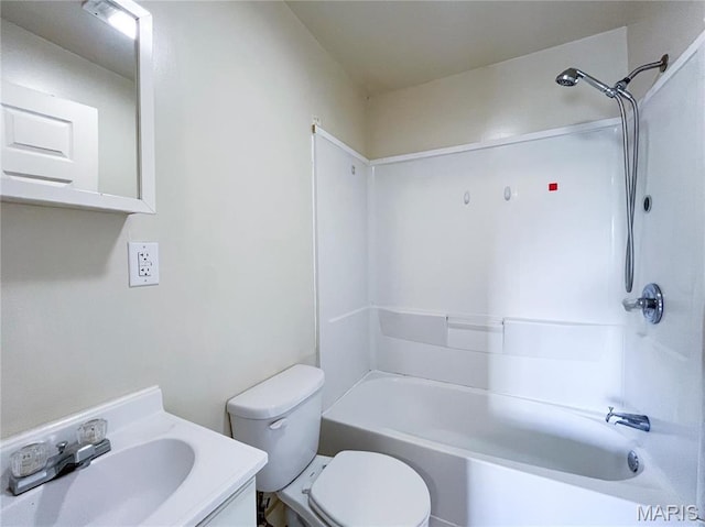 230 S Church St, Sullivan, MO 63080 - bathroom featuring toilet, vanity, and bathtub / shower combination