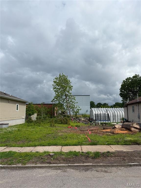 5036 Ulena Ave, Saint Louis, MO 63116 - photo 2