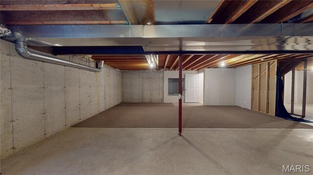 view of unfinished basement