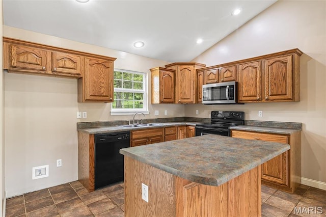 1824 Oak Knl, Farmington, MO 63640 - kitchen with black appliances, a sink, dark countertops, brown cabinets, and lofted ceiling