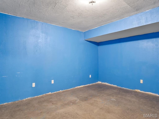 109 Miller Ct, Valmeyer, IL 62295 - spare room featuring unfinished concrete floors