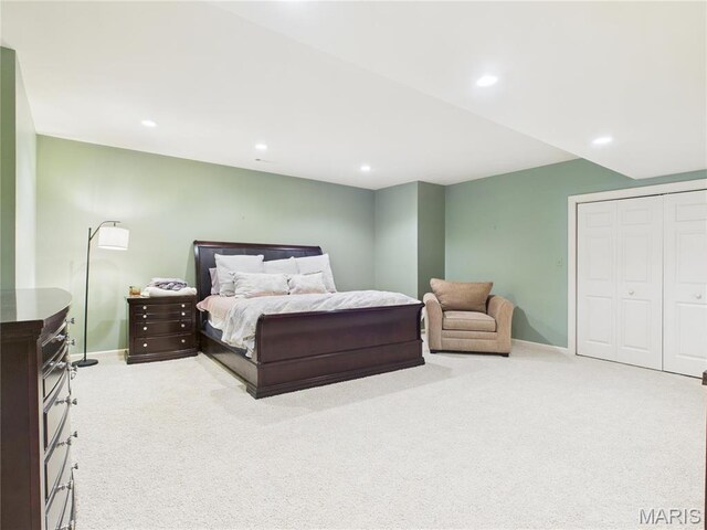 262 Woodland Hill Rd, Poplar Bluff, MO 63901 - bedroom featuring light colored carpet, recessed lighting, baseboards, and a closet