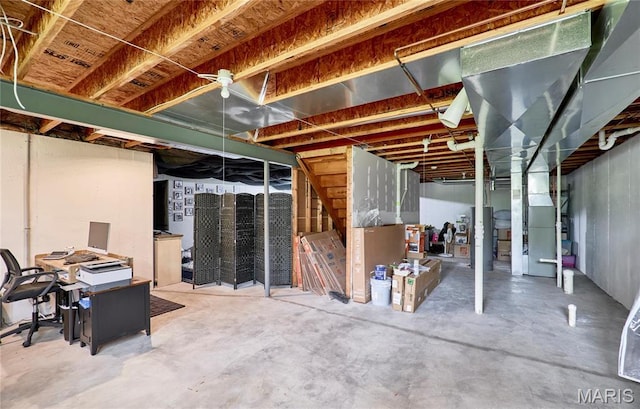 10 Warshire Ct Unit 67B, Ofallon, MO 63366 - unfinished below grade area with stairway