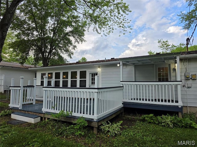 306 Edna Ln, Sparta, IL 62286 - rear view of house with a deck