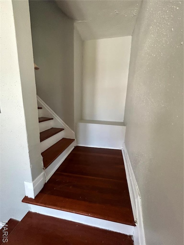 3604 Ridgedale Ave, Saint Louis, MO 63121 - staircase featuring wood finished floors