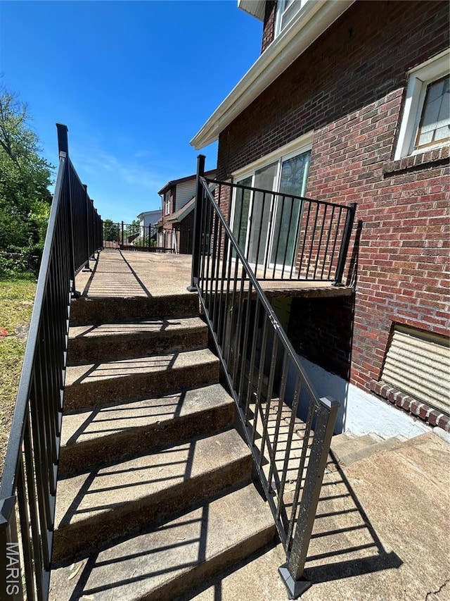 3604 Ridgedale Ave, Saint Louis, MO 63121 - view of staircase