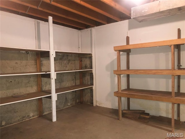 603 W Bloomfield Ave, Bloomfield, MO 63825 - view of storage room