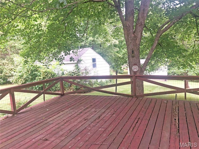 603 W Bloomfield Ave, Bloomfield, MO 63825 - view of wooden terrace