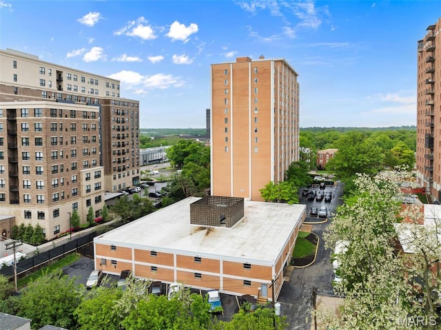 900 S Hanley Rd Unit 7B, Saint Louis, MO 63105 - drone / aerial view