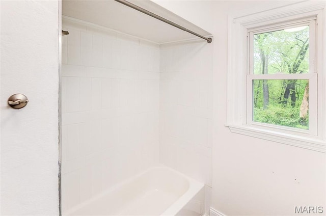 14 Carson Dr, Belleville, IL 62223 - bathroom with shower / tub combination