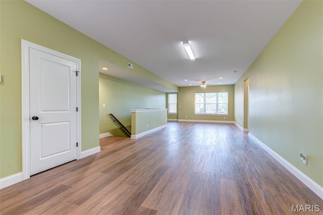3327 Park Ave, Saint Louis, MO 63104 - unfurnished room with wood finished floors, baseboards, a ceiling fan, and recessed lighting