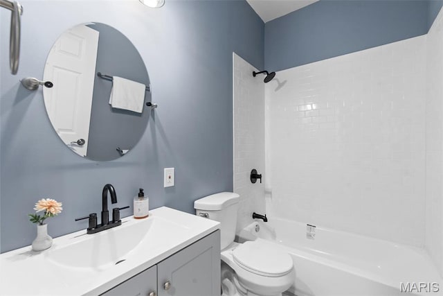 3244 Michigan Ave, Saint Louis, MO 63118 - bathroom featuring toilet, vanity, and shower / bath combination