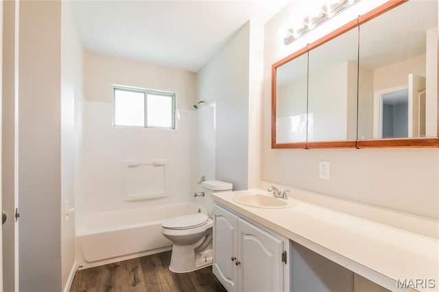 3124 Pinebrook Dr, Arnold, MO 63010 - full bathroom featuring toilet, wood finished floors, vanity, and tub / shower combination