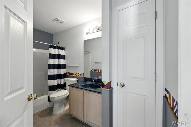 6144 Misty Meadow Dr, House Springs, MO 63051 - bathroom featuring vanity, tile patterned floors, and shower / bath combo