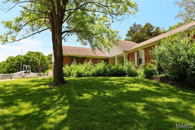 5501 Dober Ln, Saint Louis, MO 63129 - view of yard