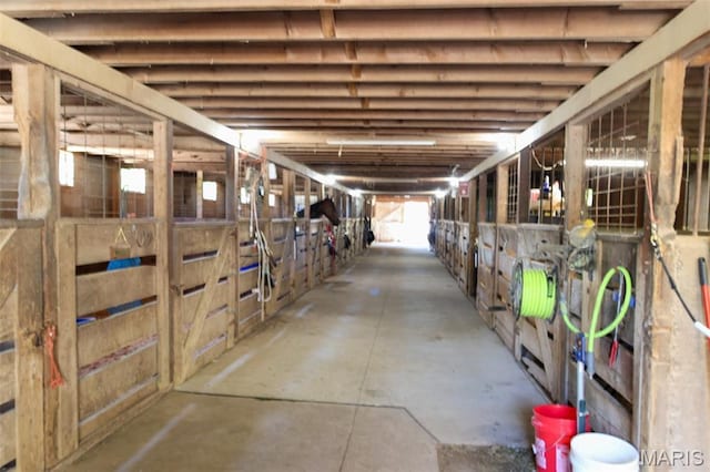 5501 Dober Ln, Saint Louis, MO 63129 - view of stable
