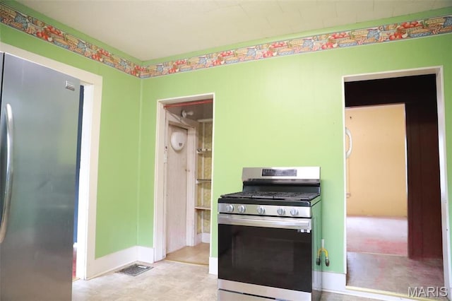 305 S Putnam St, Bunker Hill, IL 62014 - photo 6