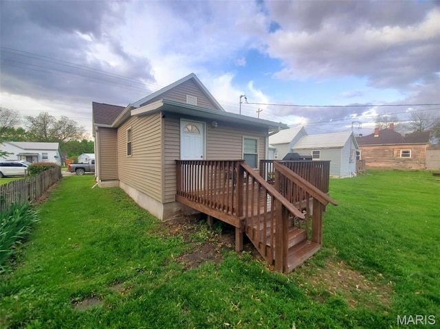 511 Grant St, Canton, MO 63435 - rear view of house with a deck