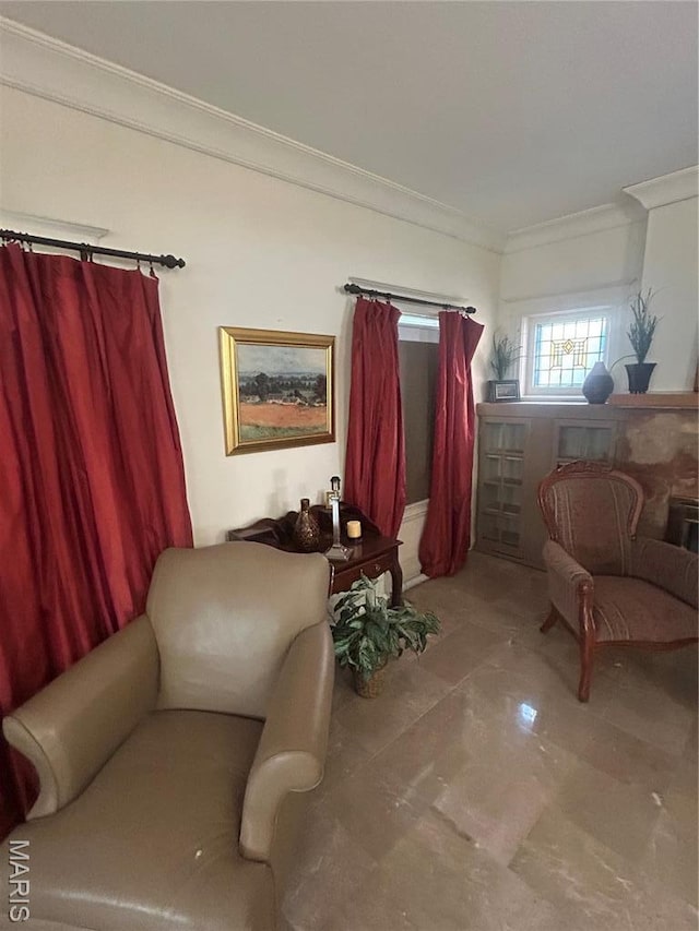 6278 Cates Ave, Saint Louis, MO 63130 - sitting room featuring ornamental molding
