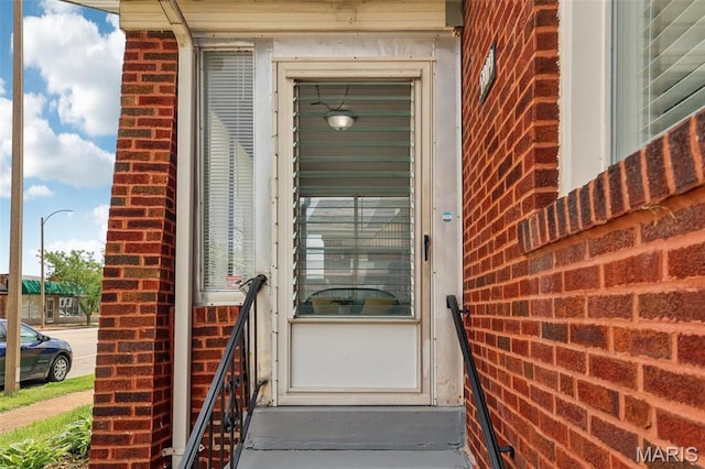 5909 Hampton Ave, Saint Louis, MO 63109 - doorway to property with brick siding