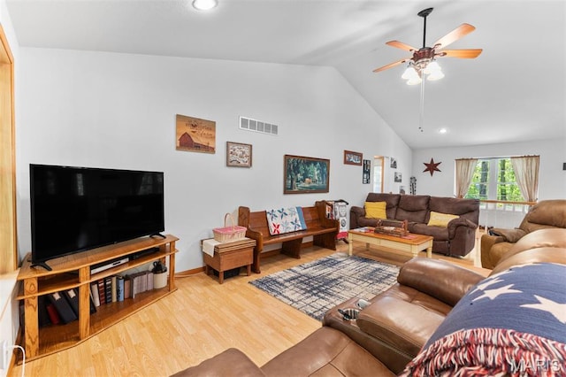 102 Timber Ln, Farmington, MO 63640 - living area featuring lofted ceiling, wood finished floors, a ceiling fan, and recessed lighting
